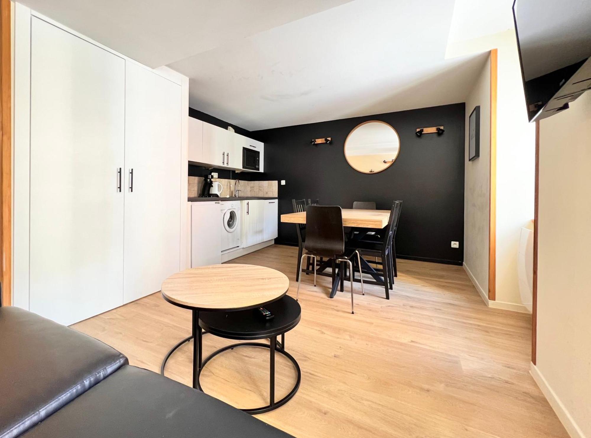 Apartmán T3 Au Coeur Du Centre Historique De Briancon #2 Exteriér fotografie